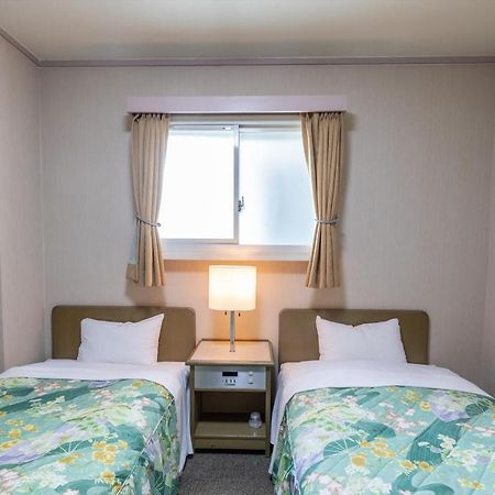 Tabist Business Hotel Takamado Shin-Omiya Nara Buitenkant foto