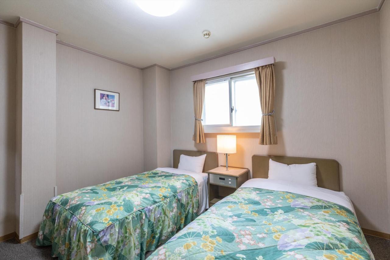 Tabist Business Hotel Takamado Shin-Omiya Nara Buitenkant foto