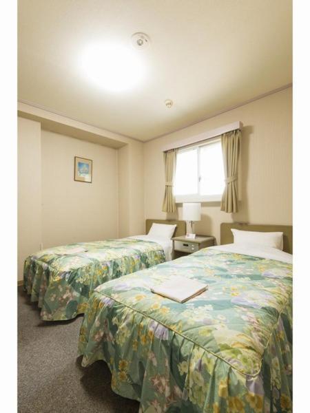 Tabist Business Hotel Takamado Shin-Omiya Nara Buitenkant foto